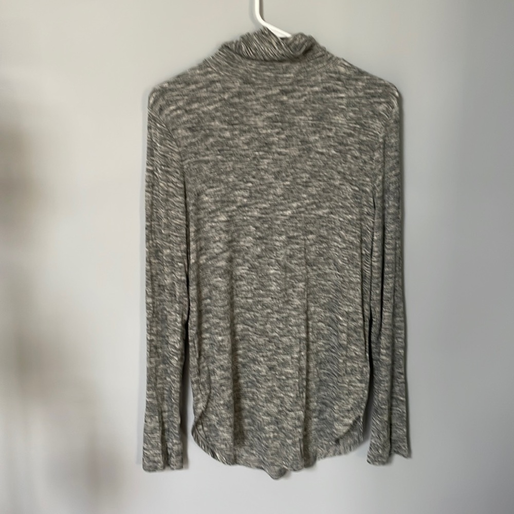 GAP Womens Large Gray Long Turtle Neck Long Sleeve Shirt